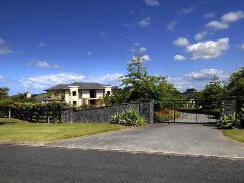 27 Strathfield Lane, Whitford