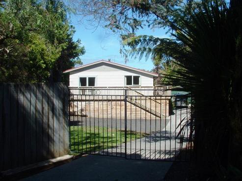12A Colombo Road, Waiuku