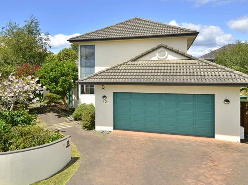 42 Whitford Road, Botany Downs