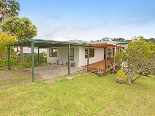 17 Cedar Terrace, Stanmore Bay