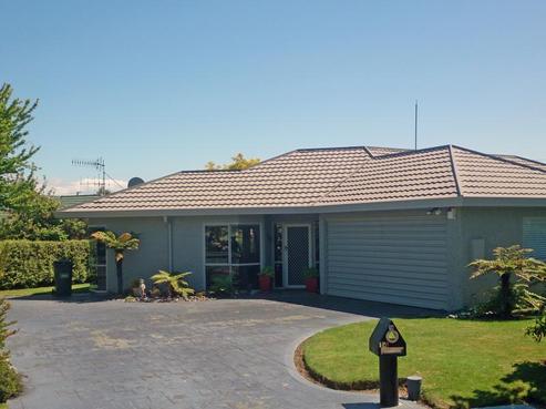 14 Kingsgate Row, Havelock North