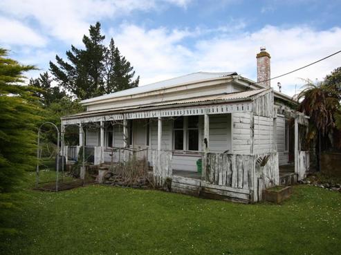 5 Knorp Street, Halcombe