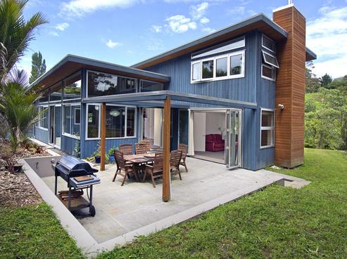 225 Huia Road, Titirangi