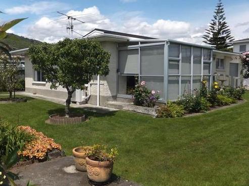 61B Ngaio Road, Waikanae