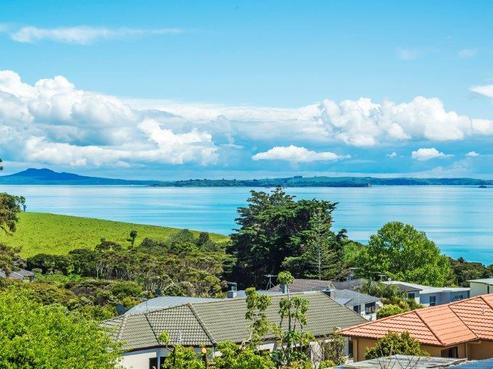 67 Maraetai School Road, Maraetai