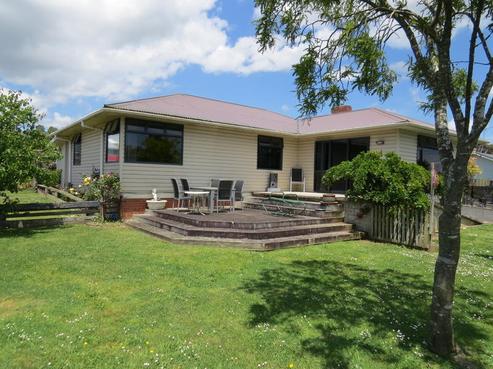 2635 River Road, Tuakau