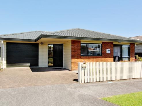 3 Riversdale Drive, Merrilands
