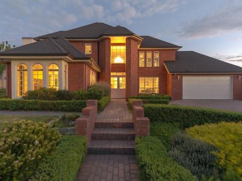 8 Peninsula Point, Huntington