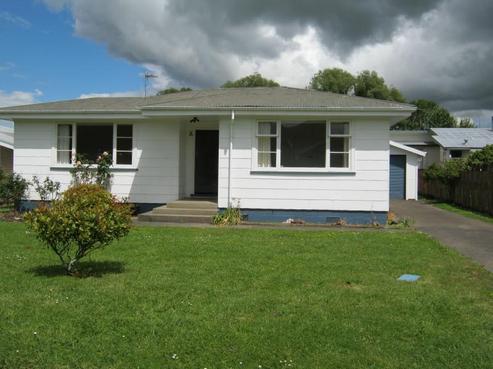7 Neil Street, Paeroa