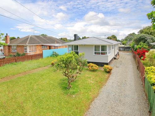 5 Parker Crescent, Otara