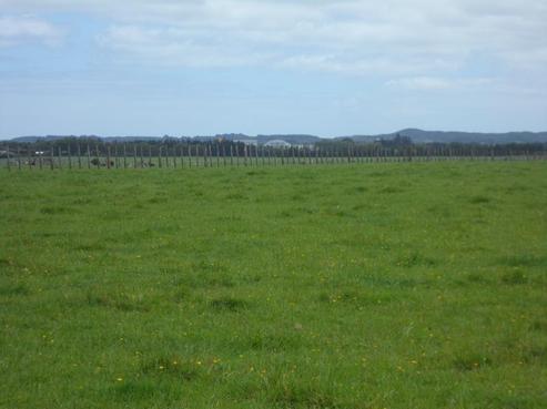 121 Cemetery Road, Sanson