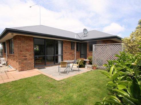 99 Salisbury Road, Richmond