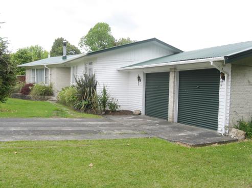 99 Pandora Avenue, Sunnybrook