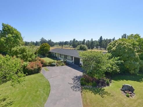 74 Priors Road, Fernside