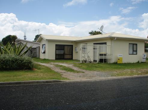 104 Bell Street, Whangamata