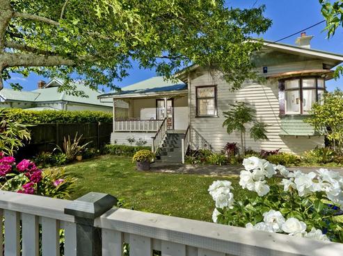 4 Summer Street, Stanley Point