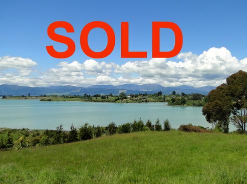 90 Bronte Road East, Mahana