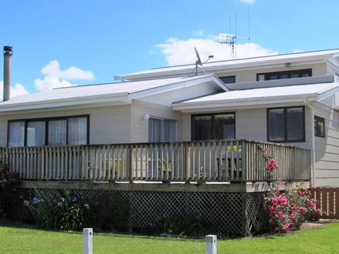 965 East Coast Road, Kaiaua