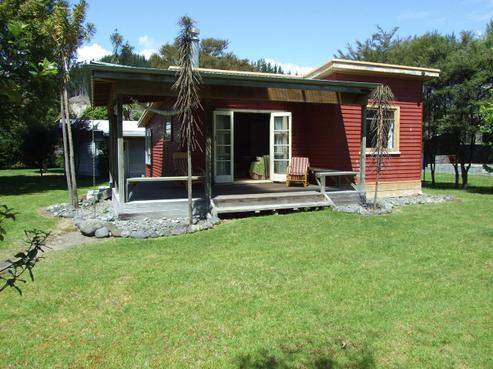 51 Te Herekiekie Street, Turangi