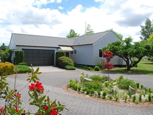 1839 Broadlands Road, Broadlands Forest