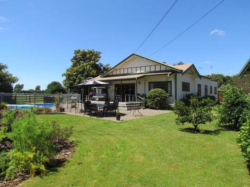 1627 Korokipo Road, Fernhill