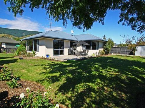 32 Appaloosa Avenue, Richmond