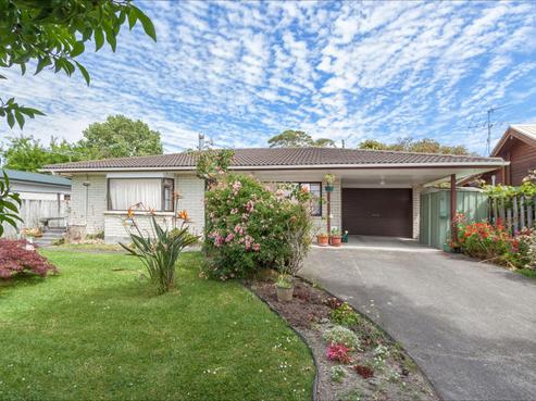 74 Godley Road, Green Bay