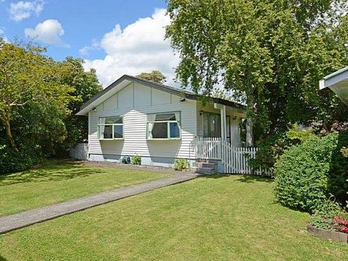 25 Tennyson Street, Trentham