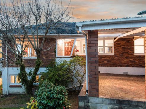 77 Bradbury Road, Botany Downs