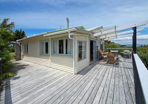 40 Jellicoe Parade, Surfdale