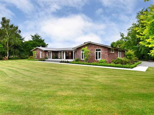 58 Old West Coast Road, Yaldhurst