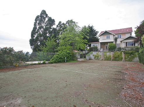 357 Centaurus Road, Hillsborough