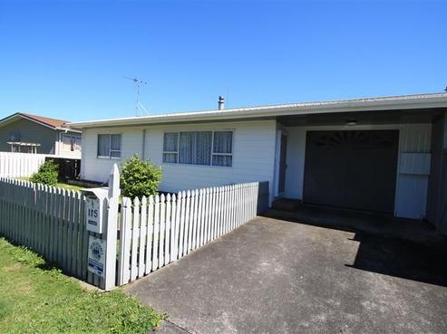 2/115 Parklands Avenue, Bell Block