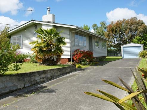 4 Jull Crescent, Waipukurau and Surrounds