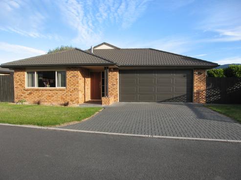 9B Courtenay Place, Owhata