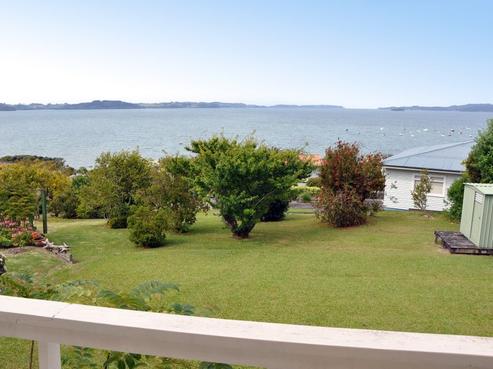 4 Deerness Crescent, Algies Bay