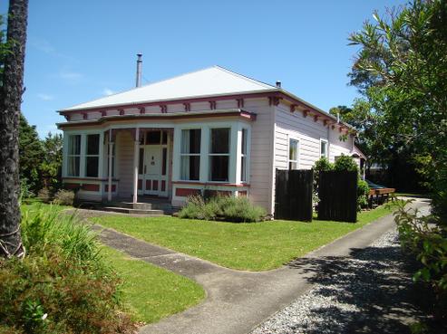98 Russell Street, Westport