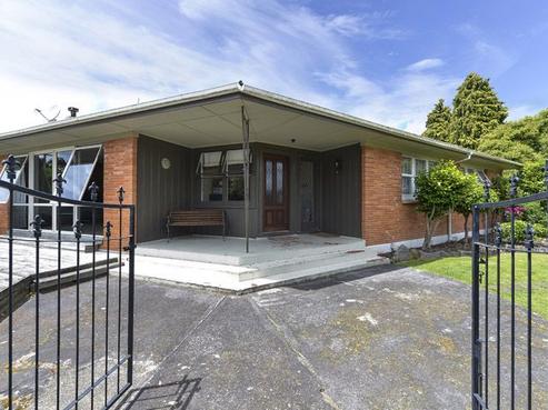 19 Kusabs Road, Mangakakahi