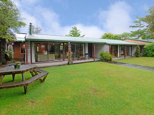 87 Galloway Street, Hamilton East