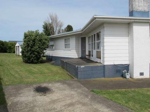 17 Glasgow Street, Hawera