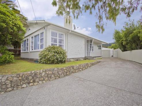 54 Peel Place, Wainuiomata