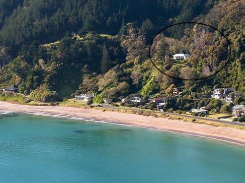 139 Long Beach Road, Russell