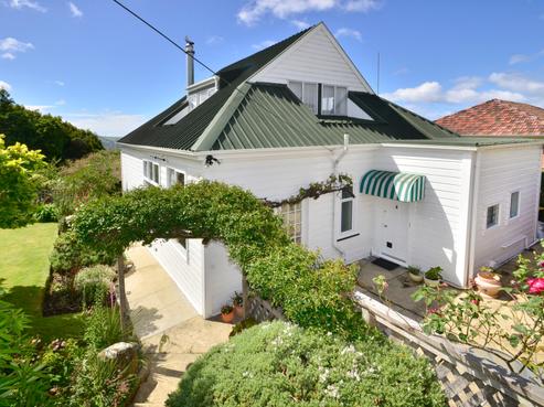 4 Hart Street, Belleknowes