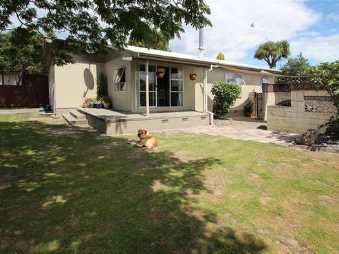 461 Kennedy Road, Pirimai