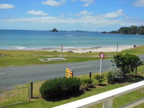 203 Oakura Road, Oakura Coast