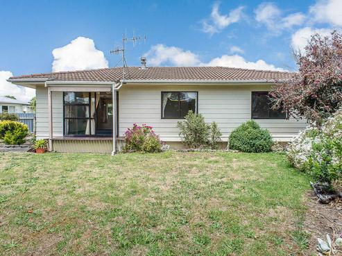 19 Linwood Drive, Paraparaumu