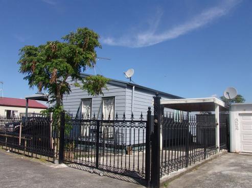 1/144 Shifnal Drive, Randwick Park