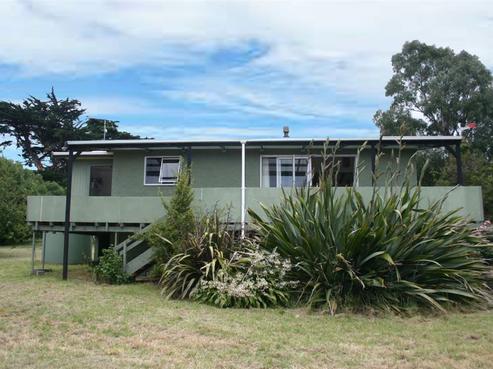 18 Manuka Bay Road, Domett