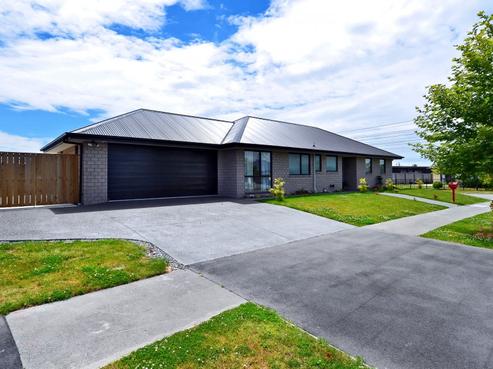 1 Millesimes Way, Yaldhurst