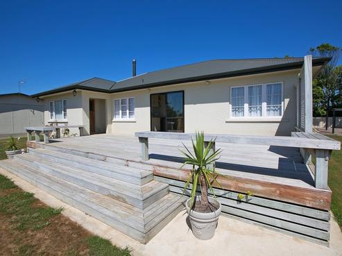 111 Dorset Road, Hillsborough